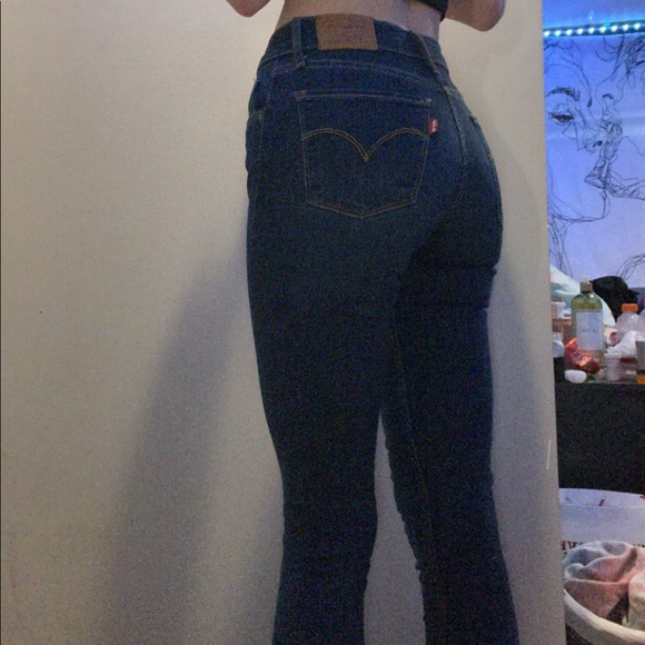 levi jeans - Picture 2 of 2